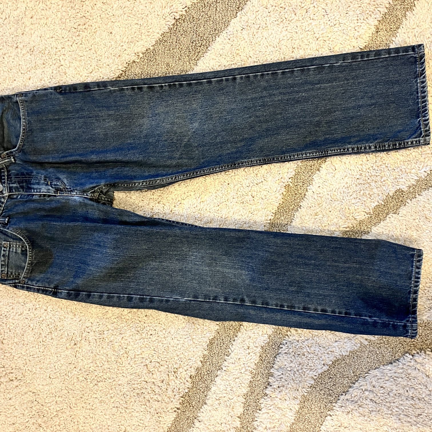 Levi Jeans Comfy Excellent Condition