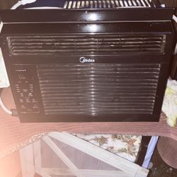 AC Window Unit