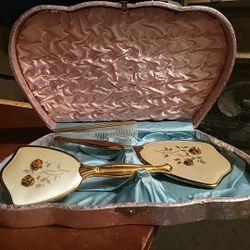 Vintage Brush Set