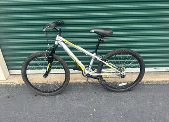 Nishiki Youth Mountain Bike