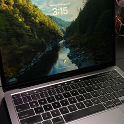 Macbook Pro 2022 13”