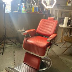 Barber Chair