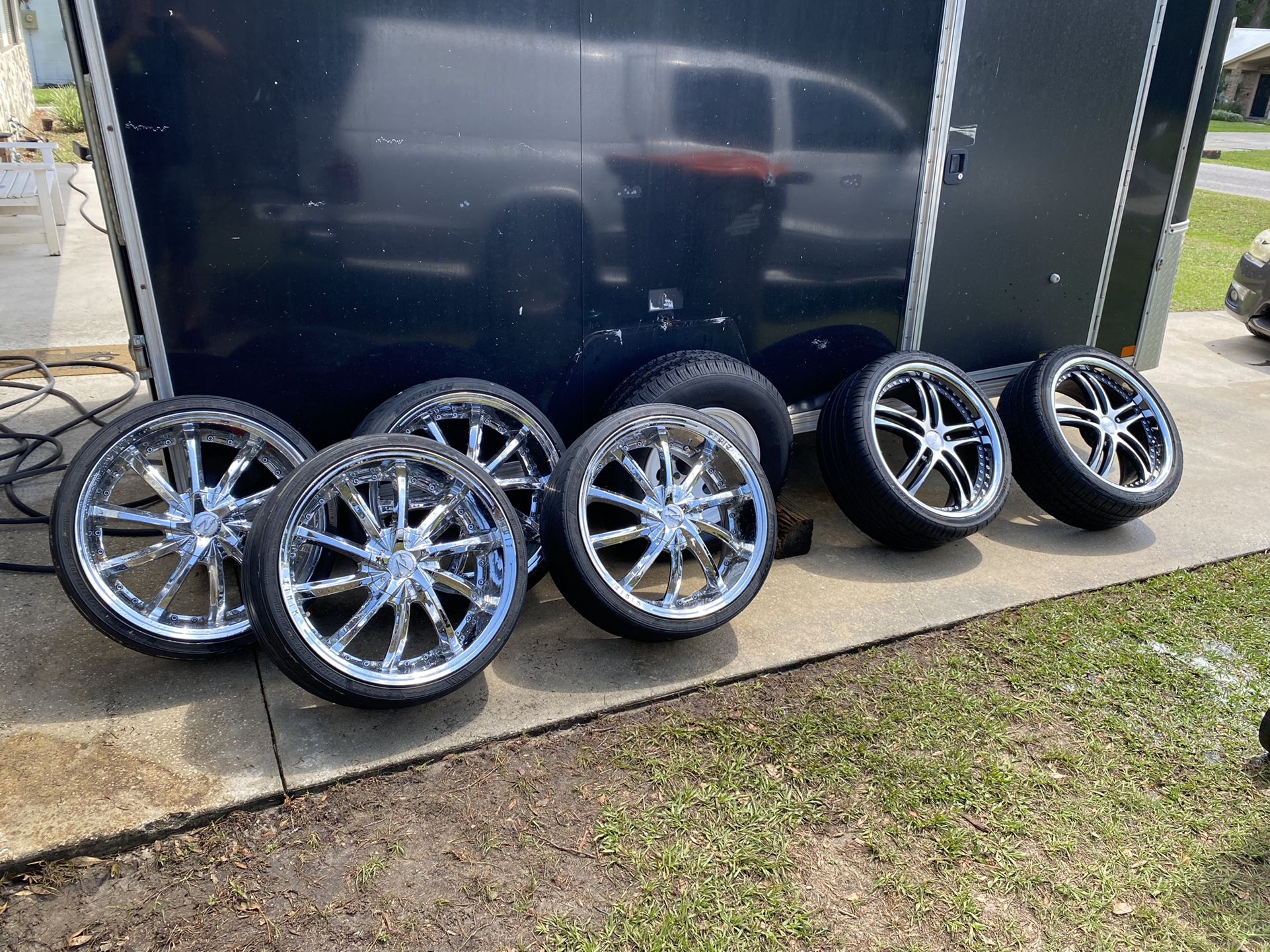 20 inch chrome wheels