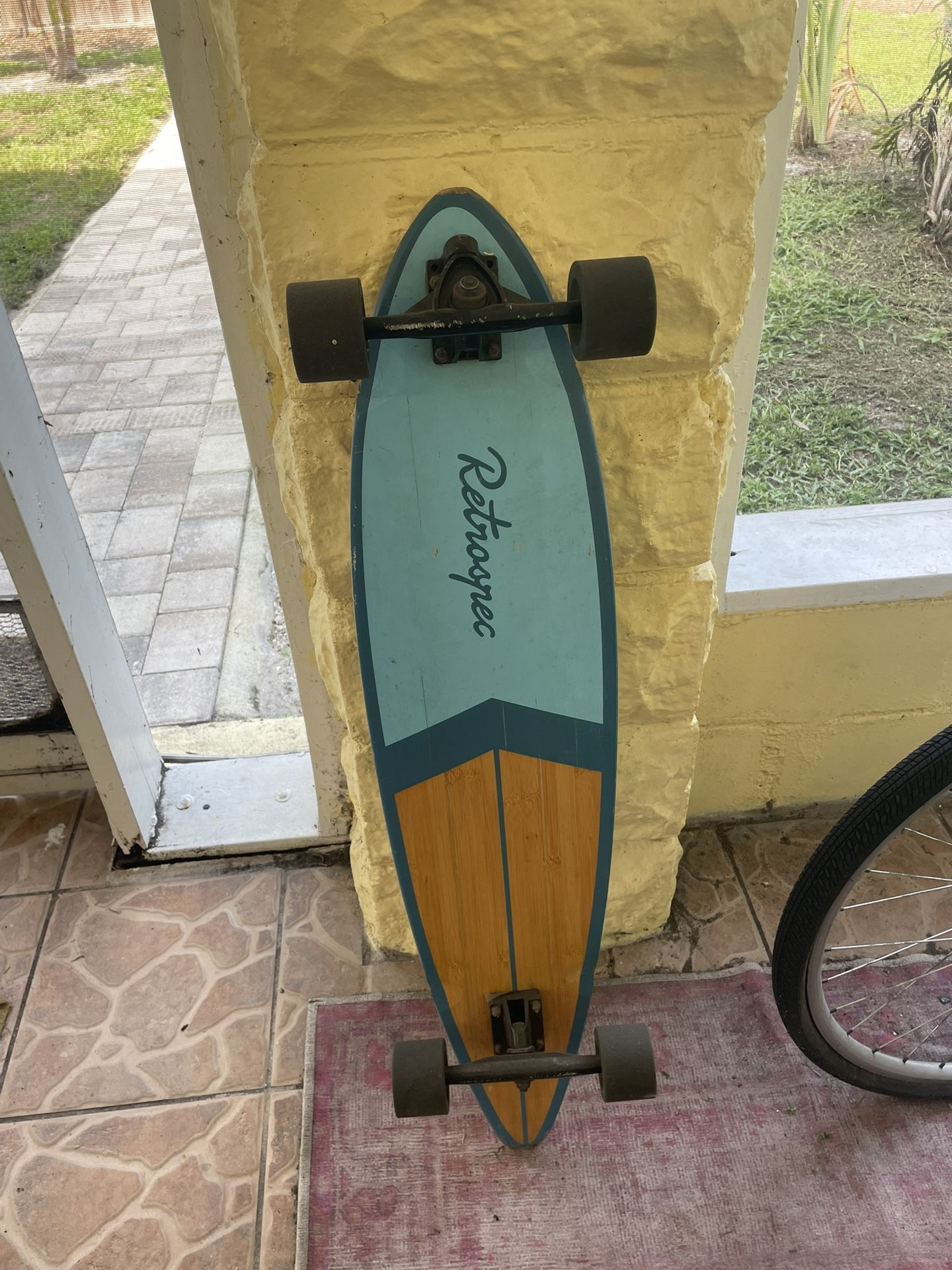 10$ Longboard 
