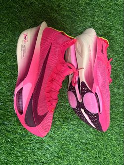 Women 10 men’s 8.5 Nike Alphafly 3 Hyper Pink/Crimson Tint/Pink Spell/Bordeaux