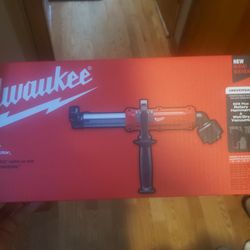 Milwaukee Universal Dust Extractor, Vaccum Assistant