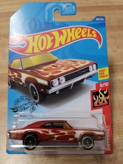 Hot wheels 69 dodge charger 500 $3