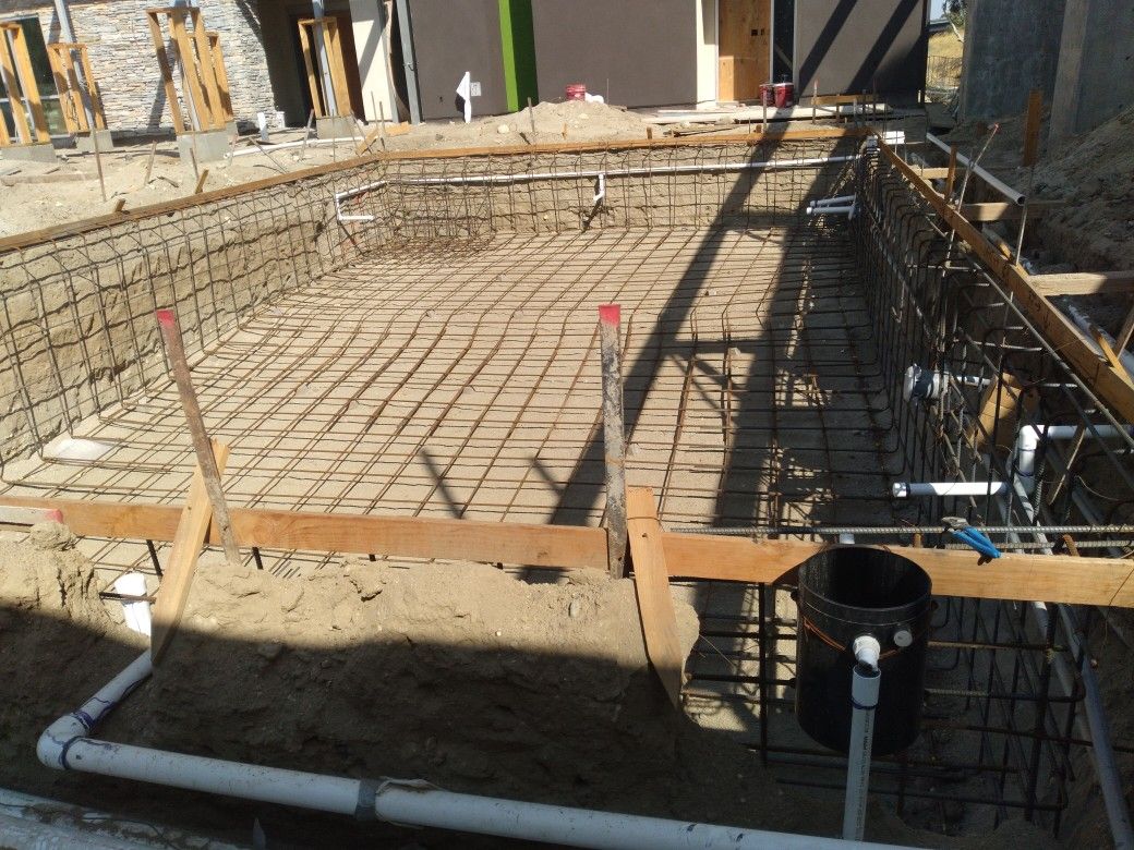 New Pools Construction Remodel And Pool Maintenance Services