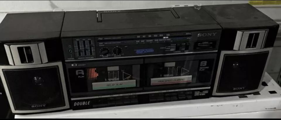 Vintage SONY Boombox CFS-W360 TRANSOUND 1980s AM/FM Stereo Radio