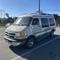 2002 Dodge Ram Van