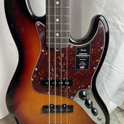 Fender Jazz Bass ( Corona California Made) W/ Hard Case