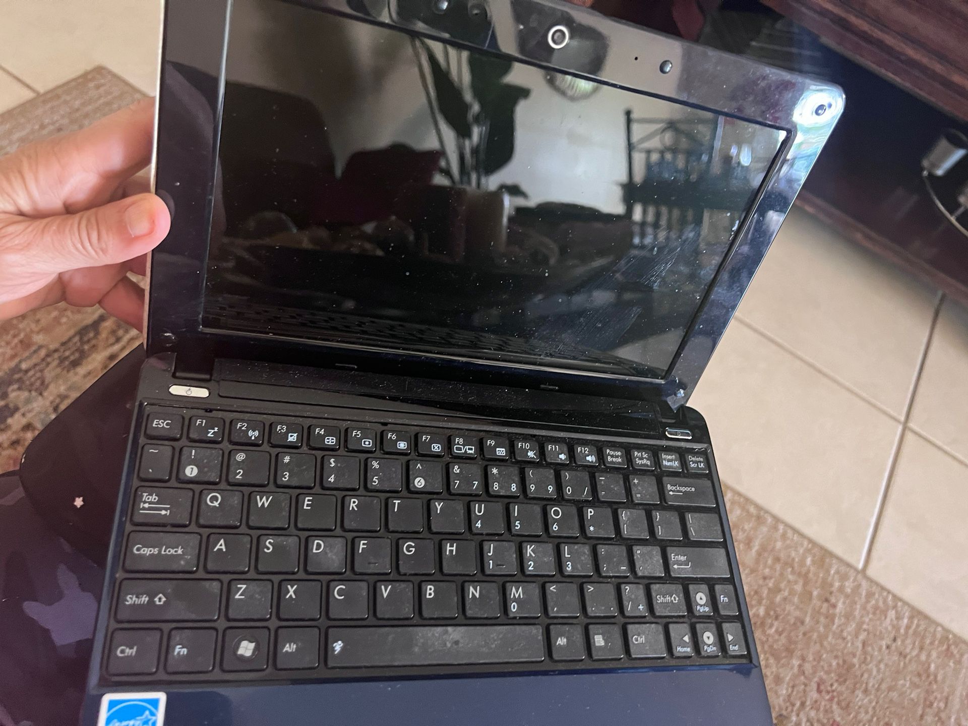 ASUS EEE PC Mini Laptop 10’