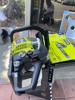 (09/30)Ryobi RY3818 2-Cycle 18" 38cc Gas Chainsaw