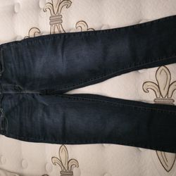 Levi Totally Shaping High-Rise Skinny Jeans Size 16