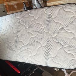 Twin Mattress 
