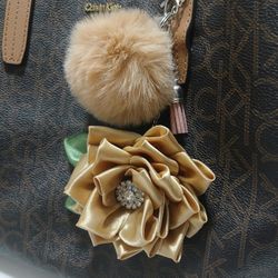 keychain eternal flower for women purse