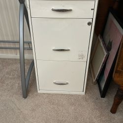3 Drawer File Cabinet With File Folders