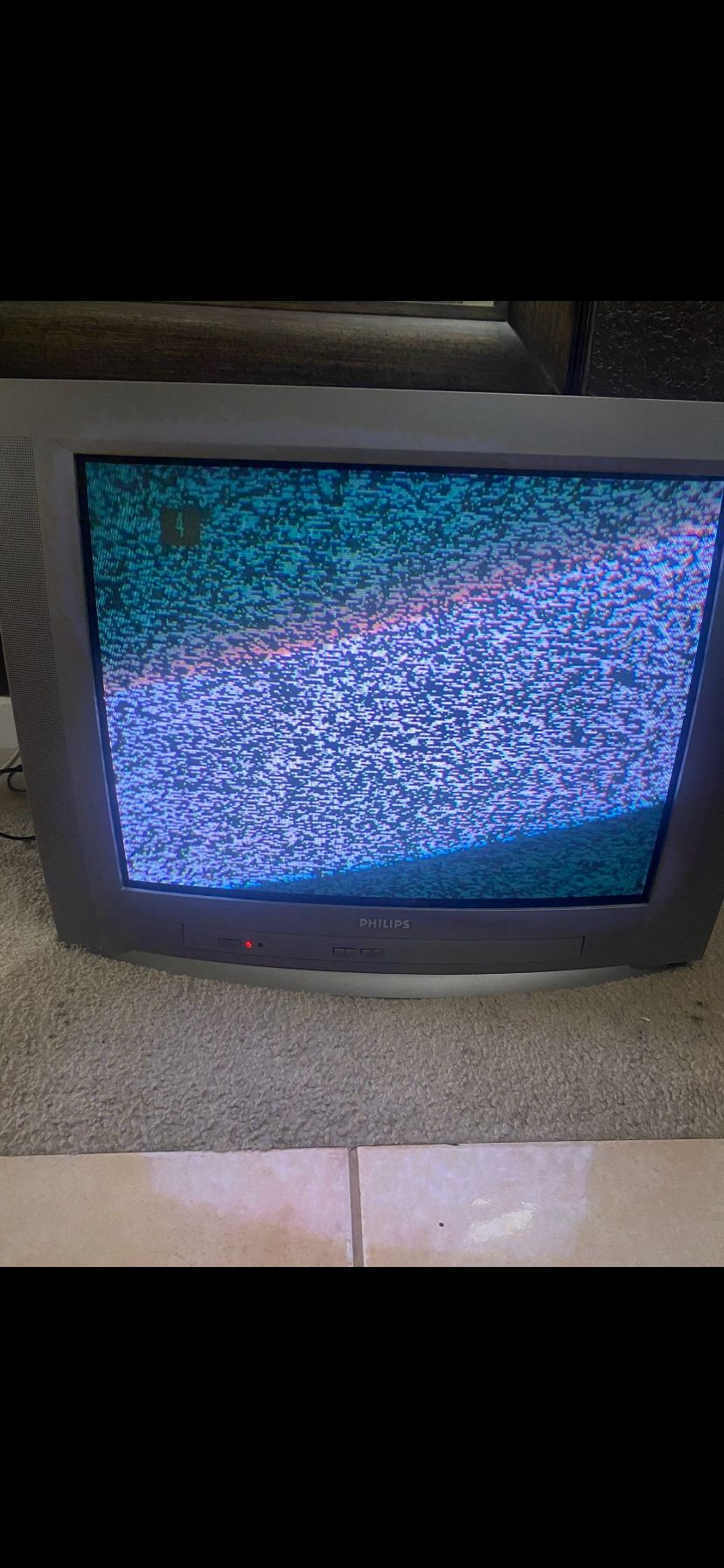 32 inch Phillips CRT TV