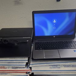 CyberMonday Laptop HP I5 8Ram 256SSD Win 11 Good Battery CHARGER $120