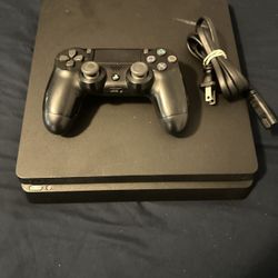 PS4 Console + Controller 