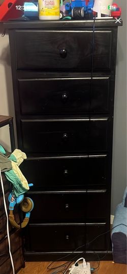 Black Dresser