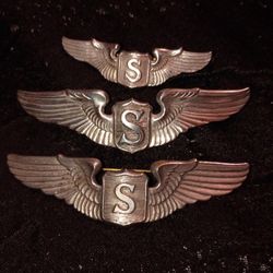 WWII Service Pilot Pins