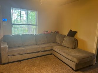 Grey Sectional Couch for Sale – Great Condition