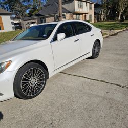 2007 Lexus LS 460