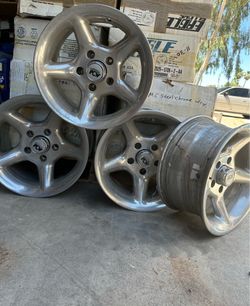 Chrome wheels 5x4.5 x 16inch
