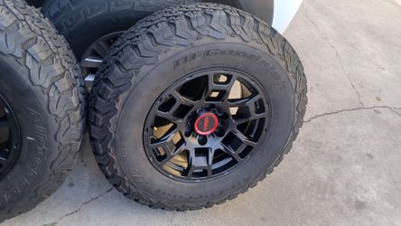 Toyota Tacoma Y ala Toyota For Runner 255/75 R 17