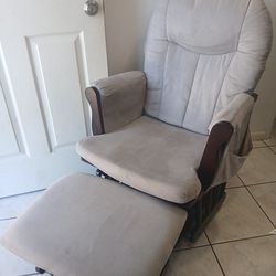 Rocker/Glider Chair