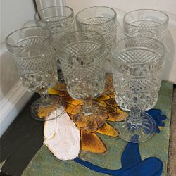 6 Crystal Glasses
