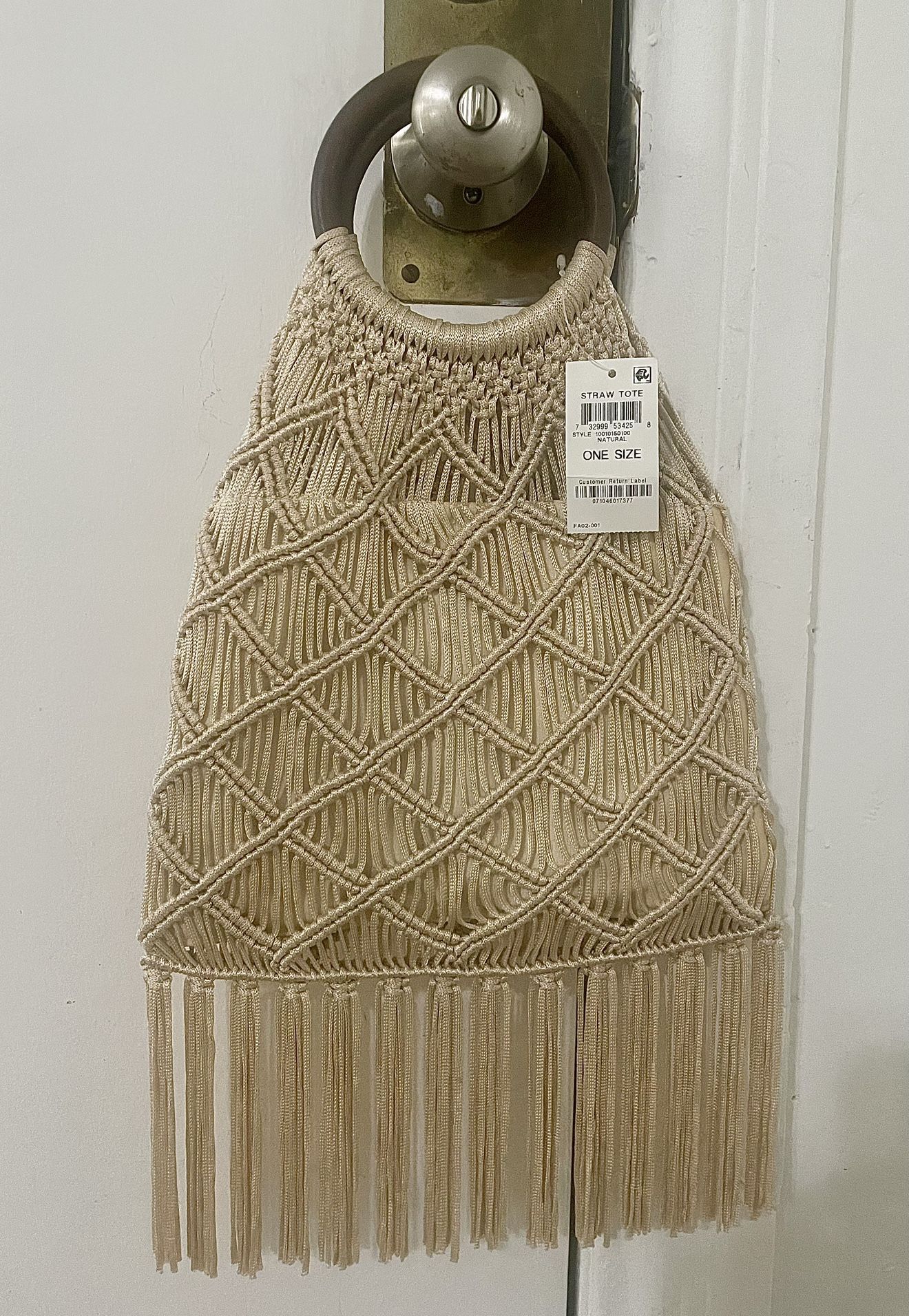 NEW WITH TAG BOHO MACRAME SMALL TOTE BAG