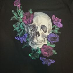 Hot Topic Skull And Flower T-shirt