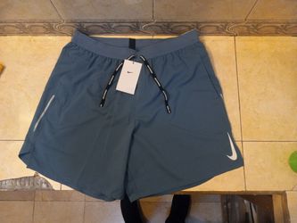 Nike New Large