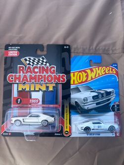 Racing Champions ford mustang set