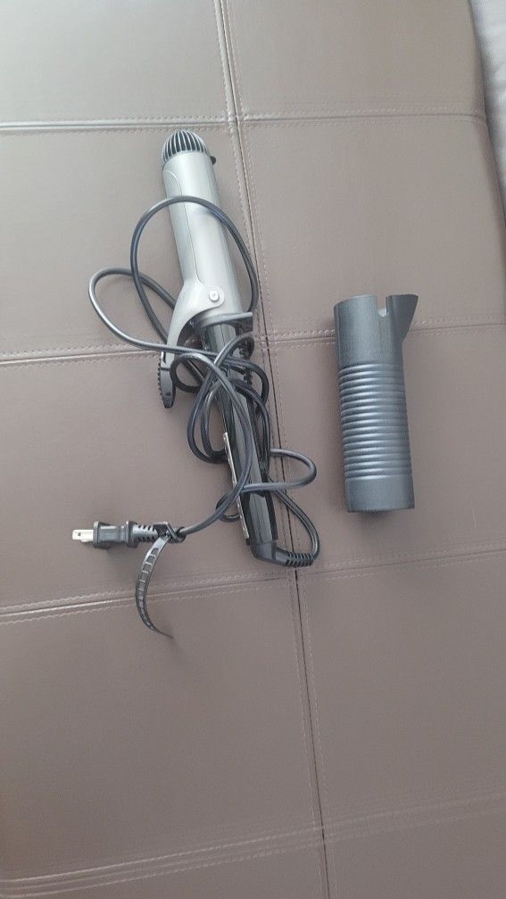 Curling Iron