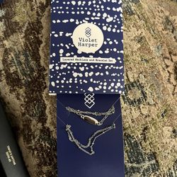 Layered Necklace And Bracelet Set 