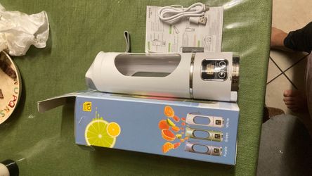 Juicing cup