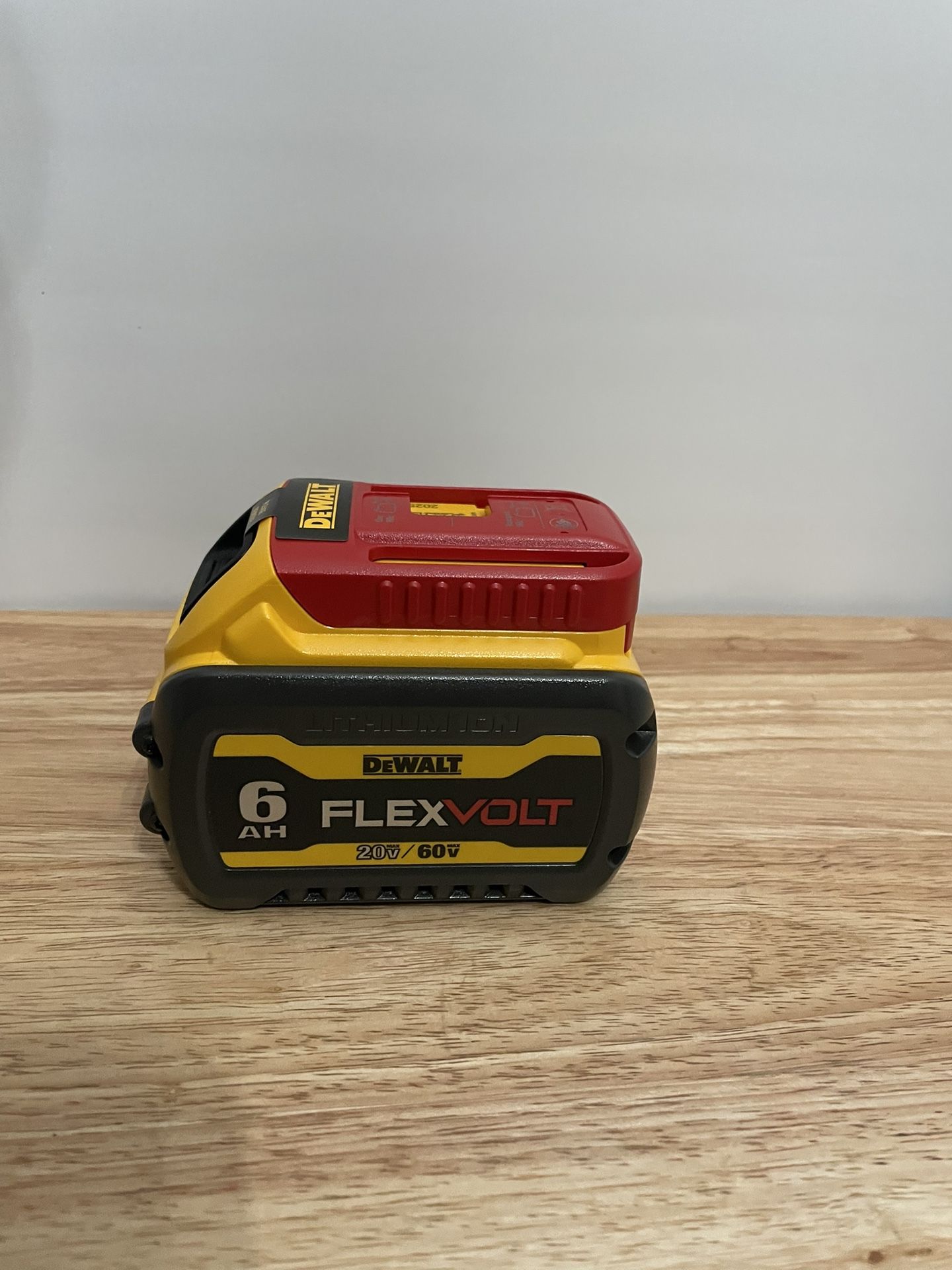 New Dewalt Battery FLEX VOLT 6AH
