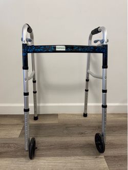 Selling an OasisSpace medical walker in excellent condition, very clean and ready to use.