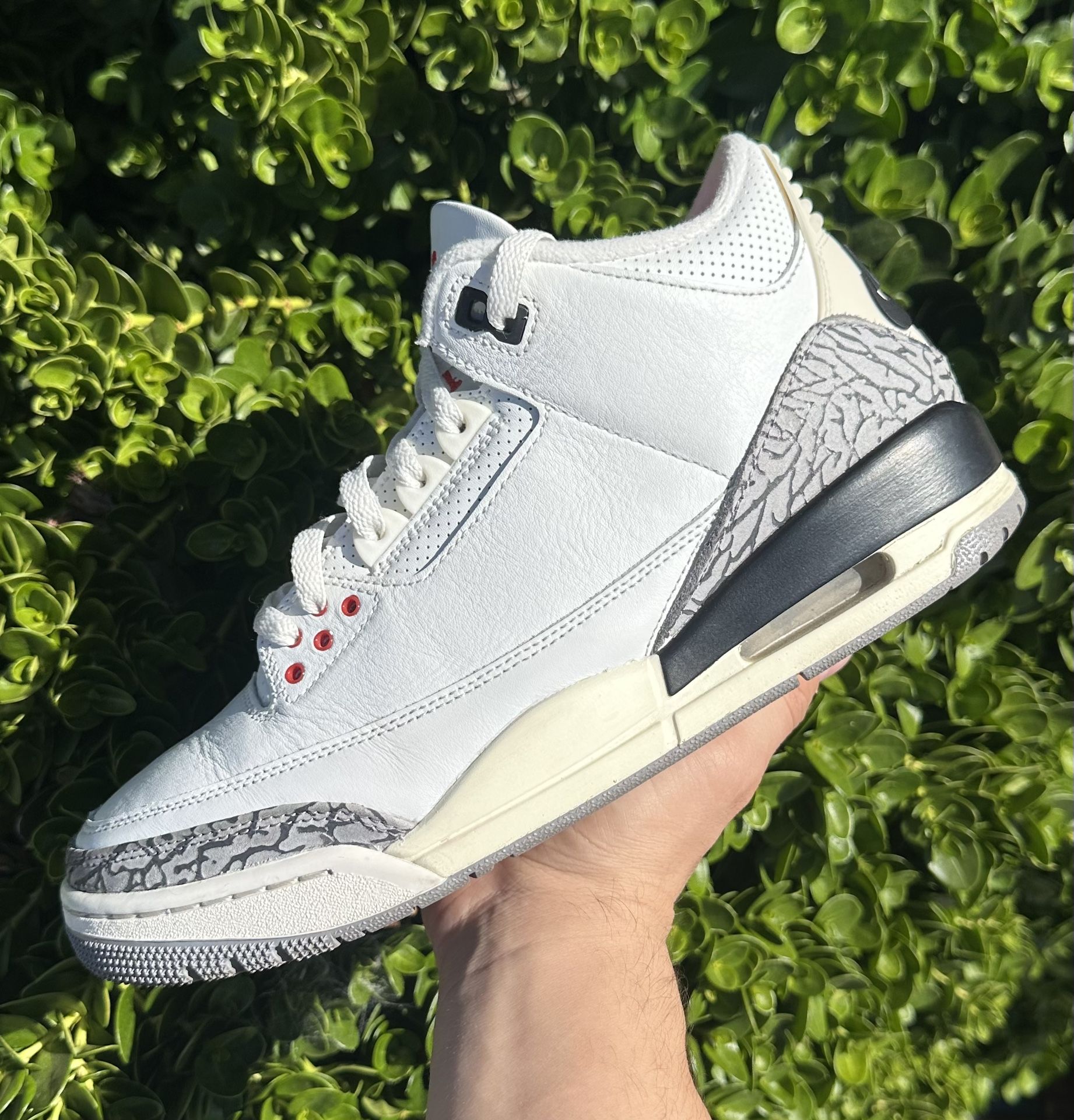 Jordan Retro 3 White Cement