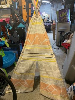Free Kids Fort/Tent