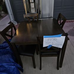 Kitchen Table And Chairs