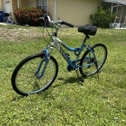 26” AVALON 7 SPEED MOUNTAIN BICYCLE! 