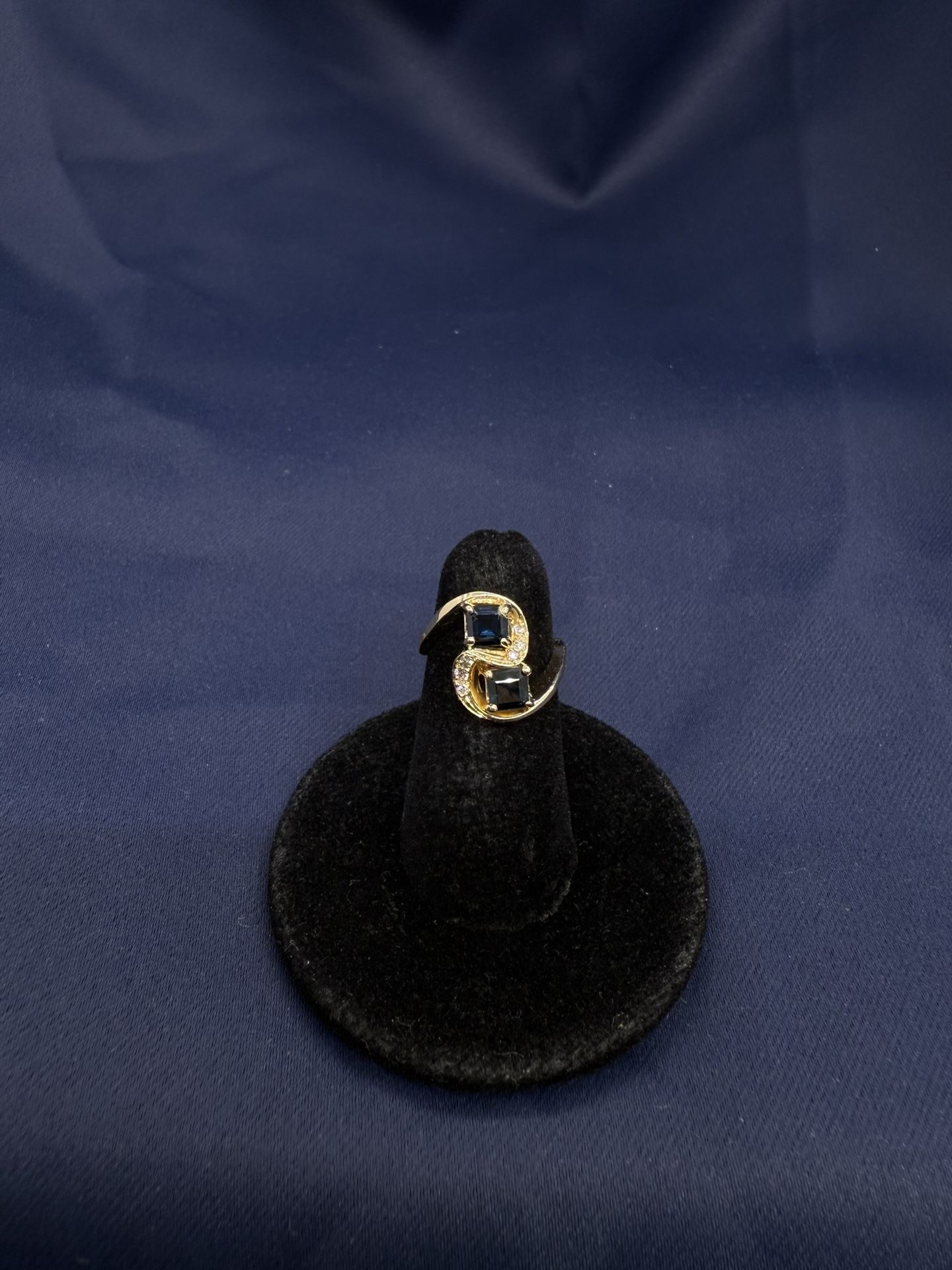 14KYG Sapphire Diamond Accent Ring