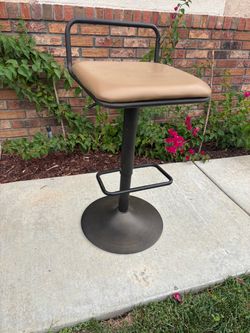 Adjustable stool