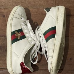 Gucci Ace Bee Sneakers 