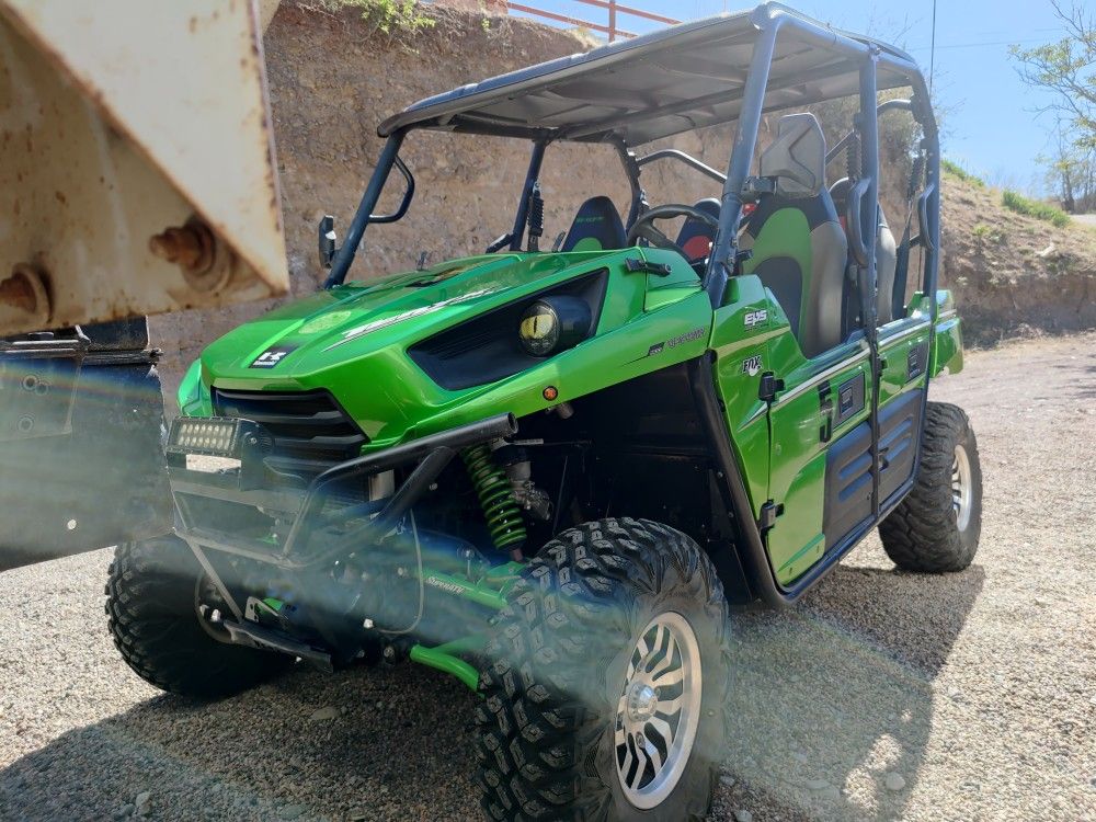 2014 kawasaki Teryx4