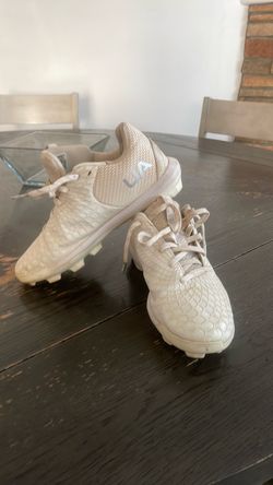 Under Armour Baseball Cleats